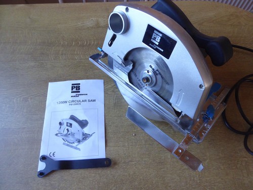 Power base circular saw