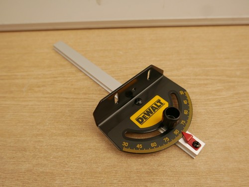 Dewalt n696327 dwe7485 table - dewalt,